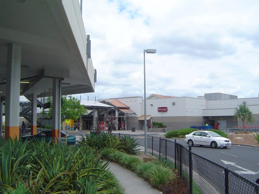 Browns_Plains_Plaza