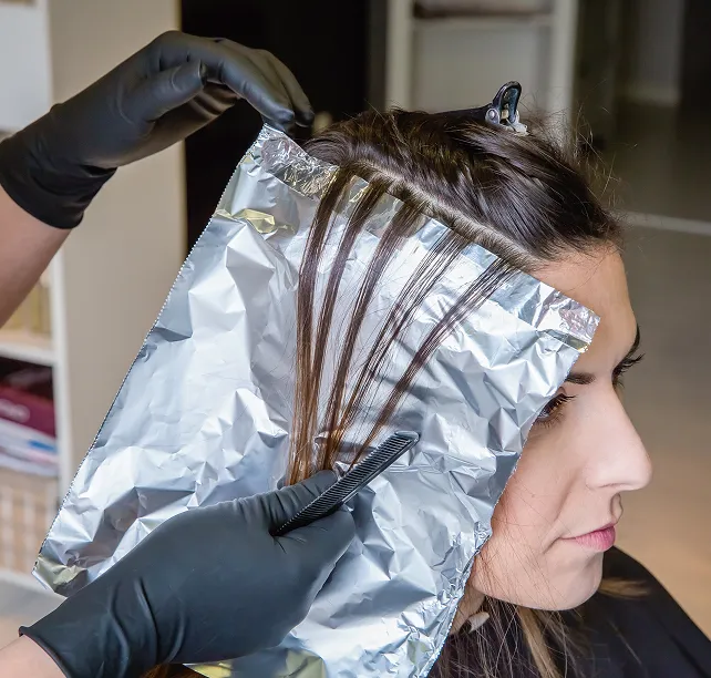 hair-color-with-foils